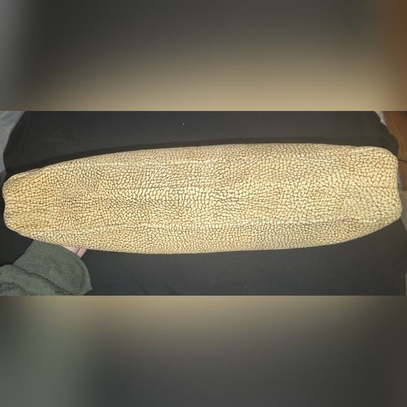 Borbonese Elegant Tan Leather Clutch - Picture 4 of 9